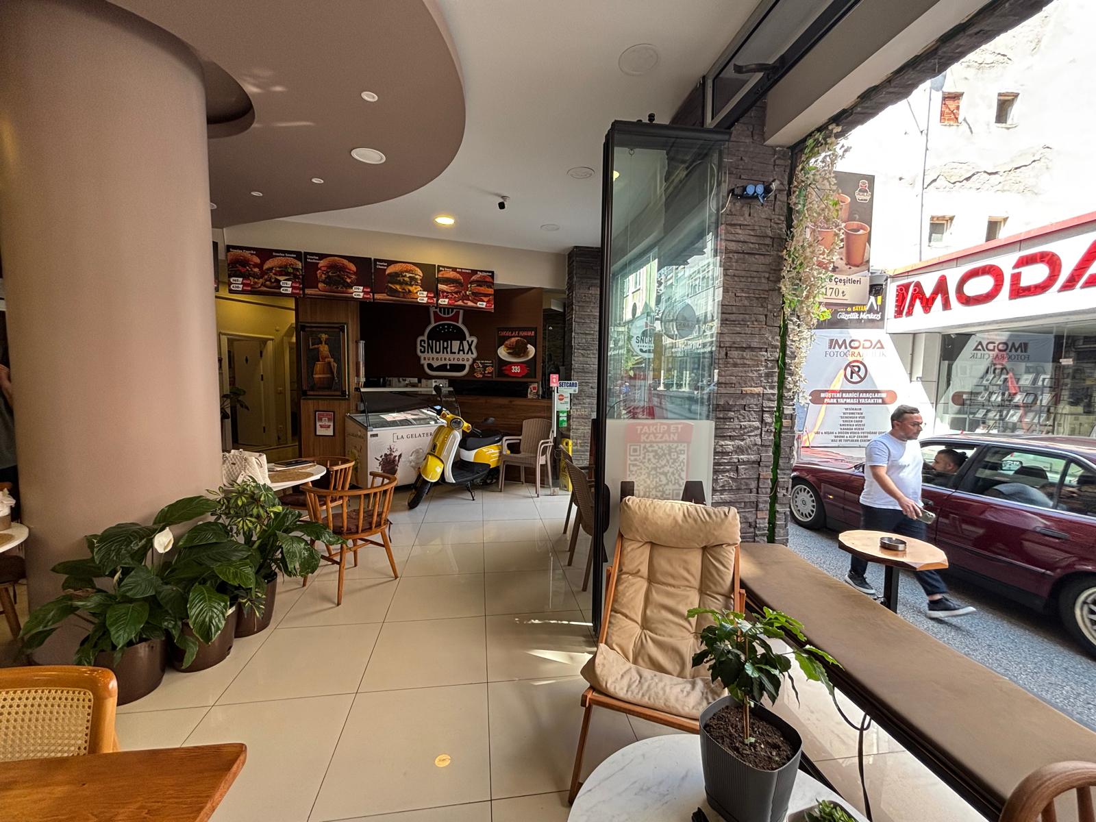 MABEL"DEN -ŞARKİYEDE DEVREN BURGERCİ